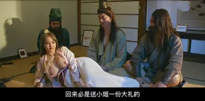 [91 Ông Thẩm] Cận cảnh cái lồn nhỏ của Loli, bị trói và tiến vào từ phía sau, giơ chân lên và đào sâu vào cái lồn một cách thô bạo...